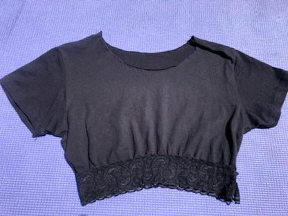 Hungarian Headband with Black Mid-Top