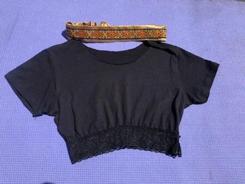 Hungarian Headband with Black Mid-Top